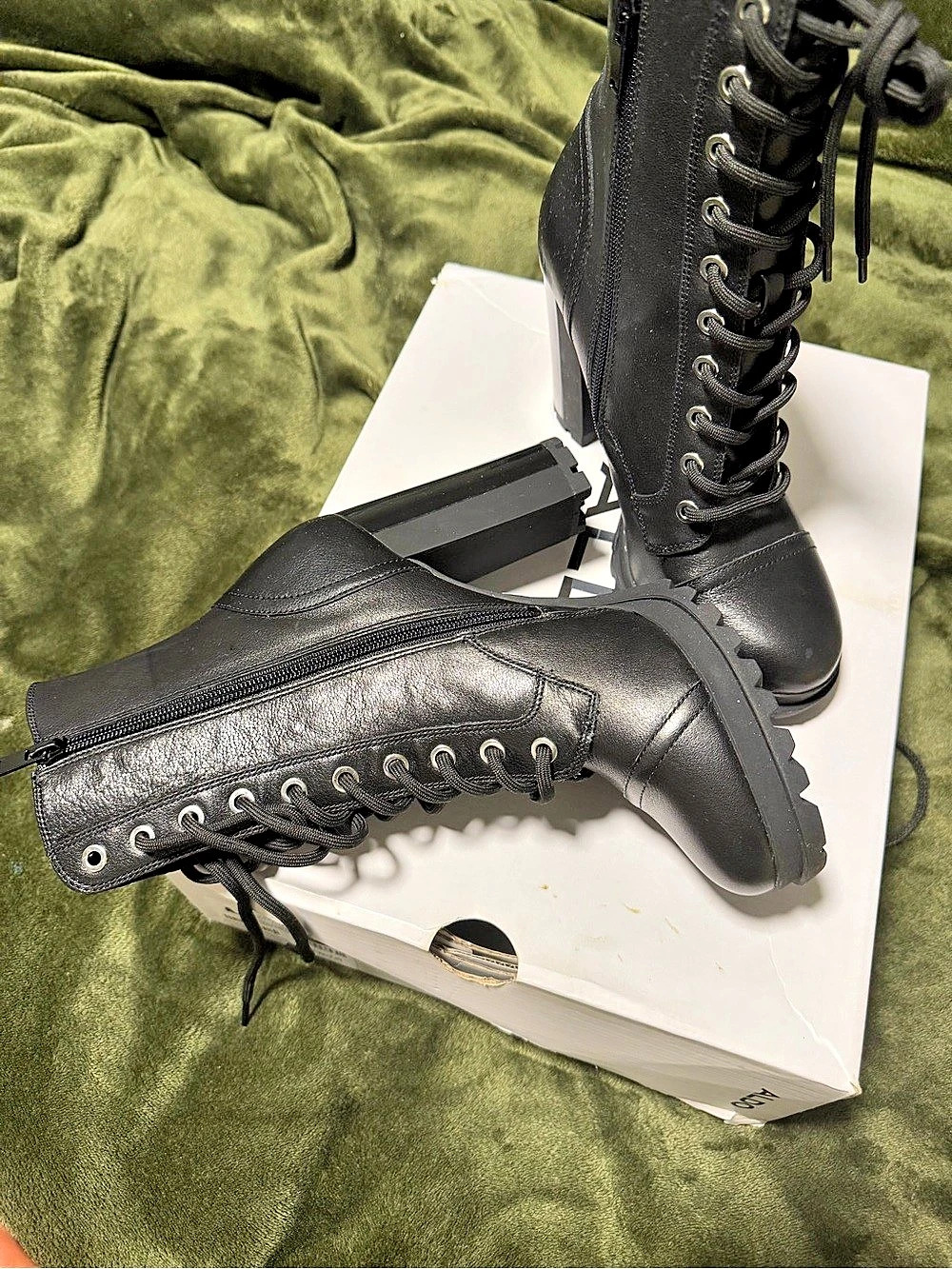 ALDO Kingstreet Black Combat Boots US 7.5 Like New